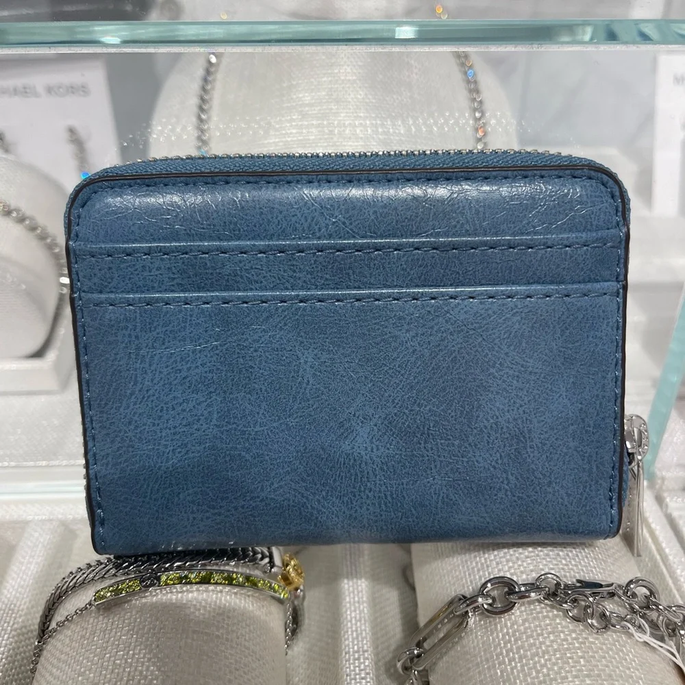 MICHAEL KORS Jet Set Medium Distressed Zip Around Card Case Cornflower NWT
